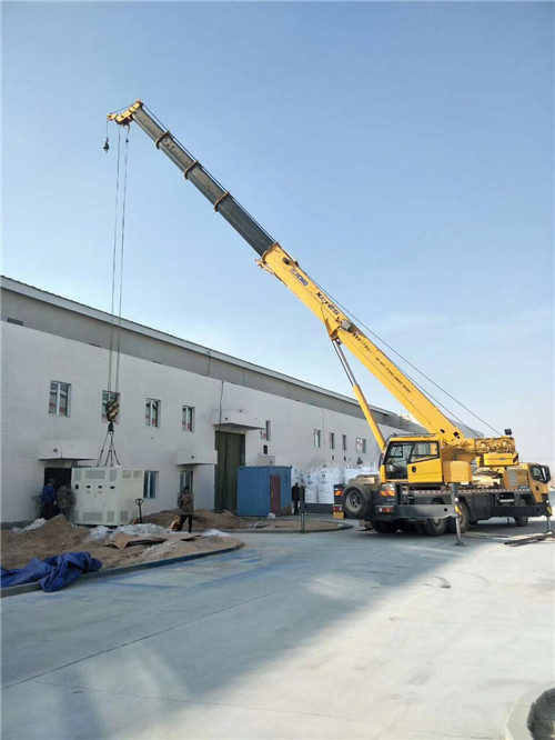 监利县“超载就喊停”—— 吊车的 “重量保镖” 技术